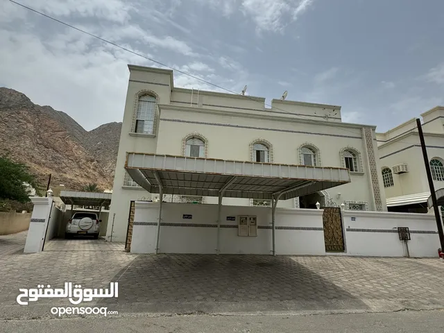 100 m2 3 Bedrooms Apartments for Rent in Muscat Bosher