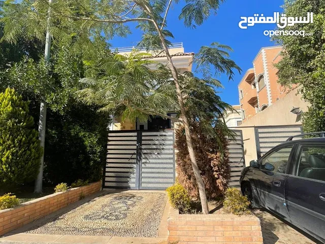 210 m2 More than 6 bedrooms Villa for Sale in Giza Sheikh Zayed