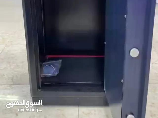خزنه مقاس كبير 70 سم وزن 70 كيلو نخب اول اشتري النخب عن تجربه جديد بالكرتونه نخب