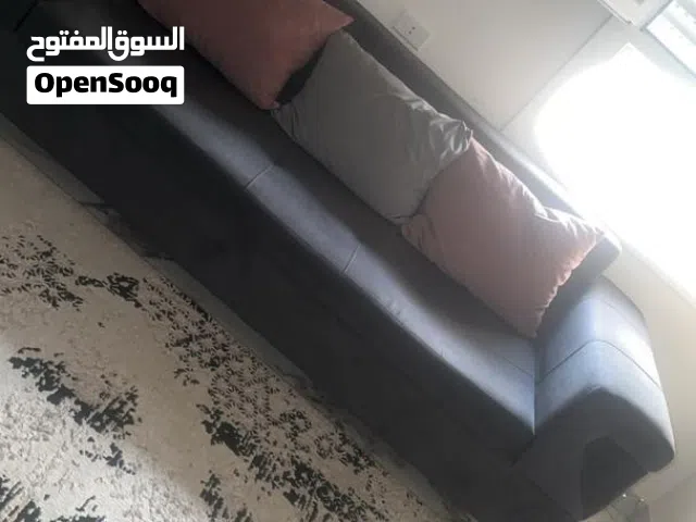 طقم مستعمل