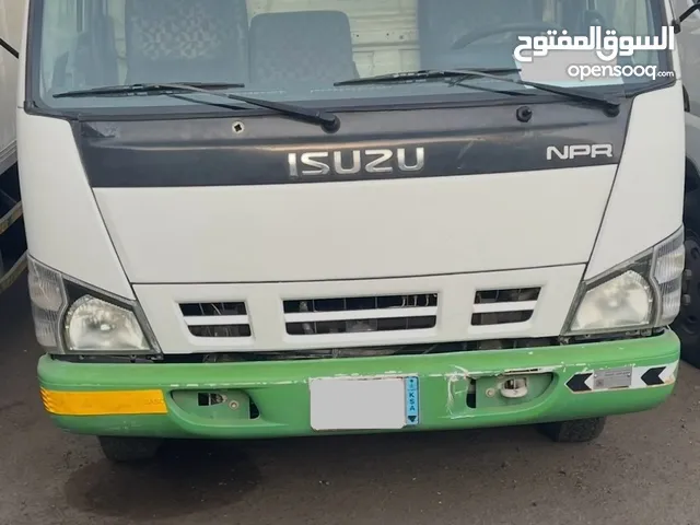 ISUZU DIANA 2008