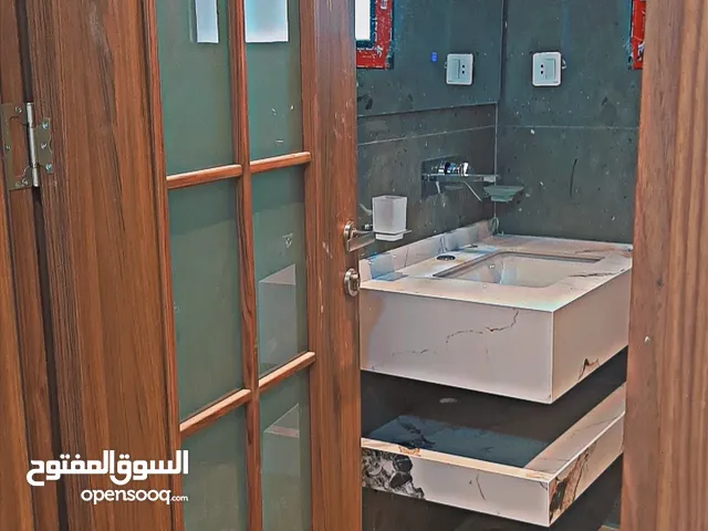 150 m2 3 Bedrooms Apartments for Sale in Benghazi Al-Sayeda A'esha