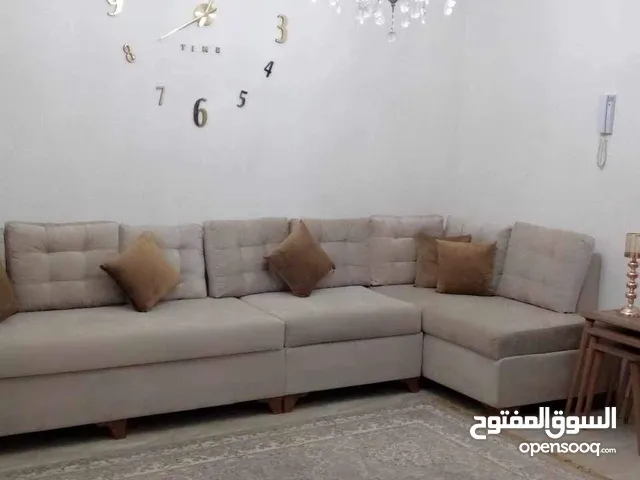 155 m2 4 Bedrooms Apartments for Sale in Tripoli Al-Kremiah