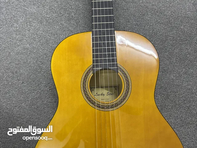 للبيع جيتار لاكي ستار