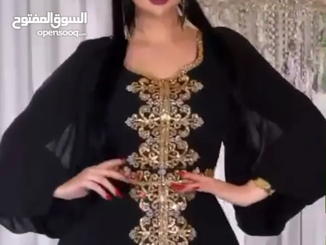 فستان سهرة ملوكي