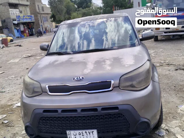 2016 كيا سول Standard