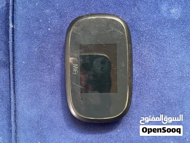 جهاز مودم انترنت متنقل من شركة (Mifi) شبه جديد استخدام اقل من شهر للبيع