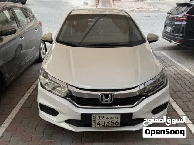 2020 هوندا سيتى Standard