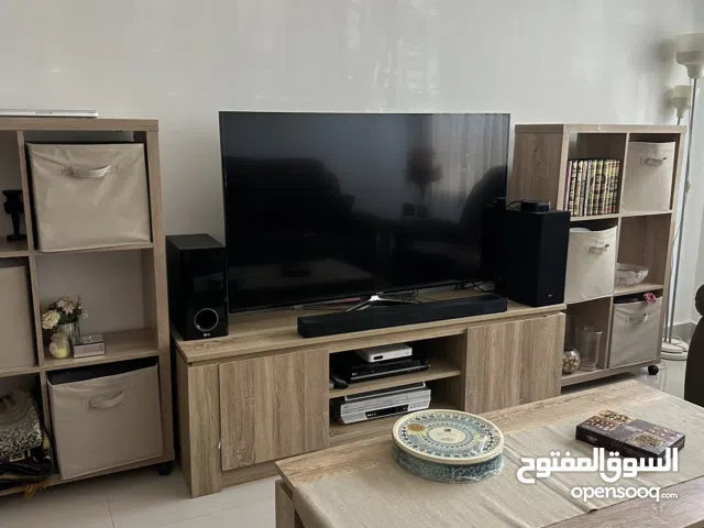 طقم خزانة تلفاز مع طاولات