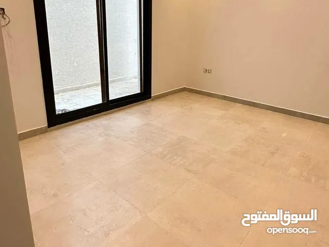 170 m2 3 Bedrooms Apartments for Rent in Jeddah Az Zahra