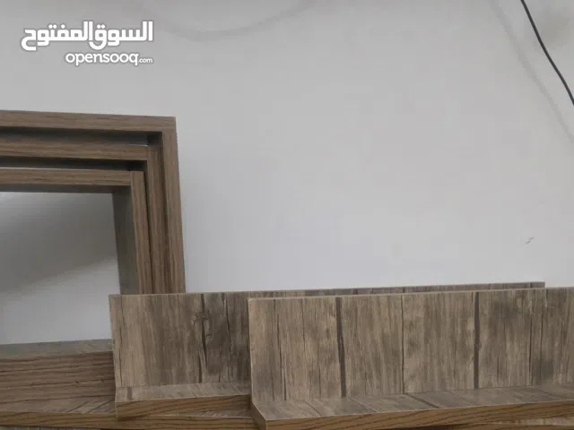 رفوف حائطية