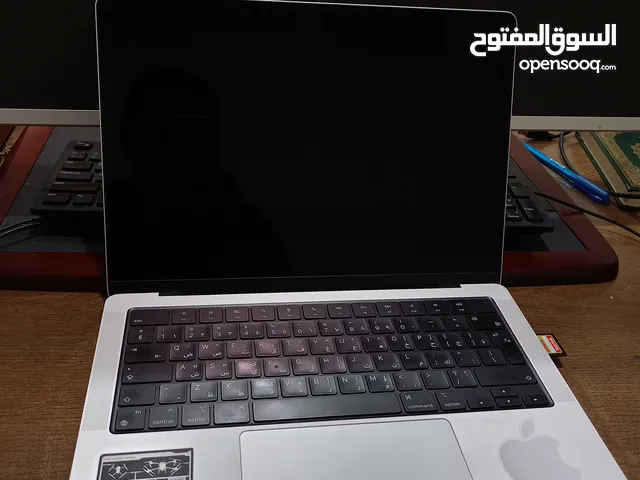 ماك بوك برو M1 pro اخو الجديد 16g 1tb 14 inch فرصه للي بيحتاج ماك بحاله ممتازه يعتبر جديد
