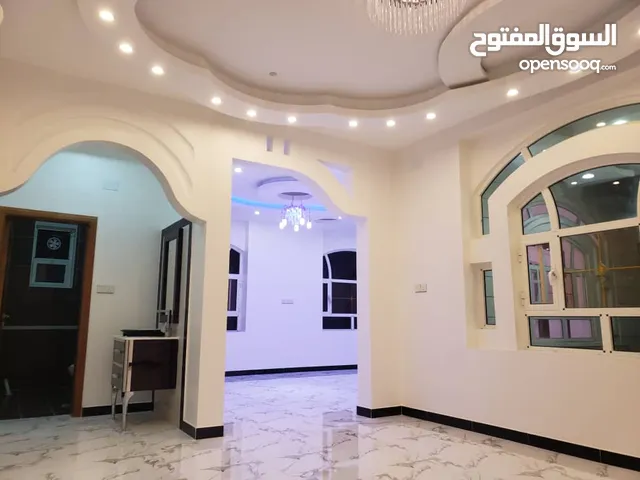 250 m2 4 Bedrooms Apartments for Rent in Sana'a Haddah