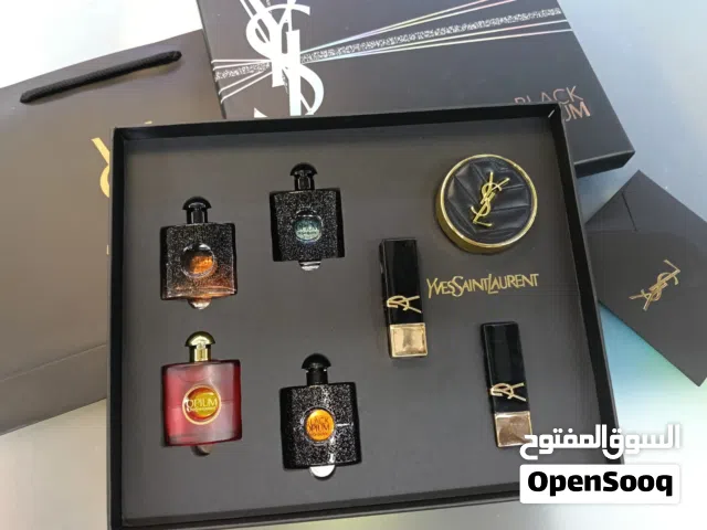 All kinds of branded org perfumes gift sets are available. prices are different . ysl, Gucci, Chanel
