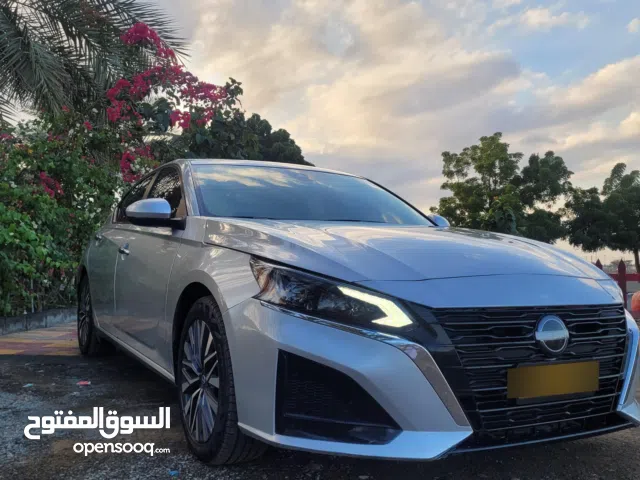 Used Nissan Altima in Al Batinah