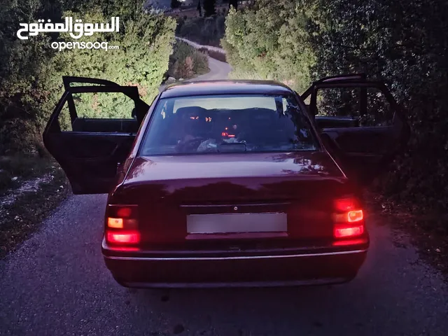 Used Opel Vectra in Jerash