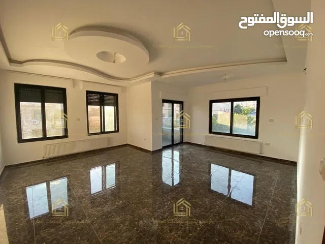 200 m2 3 Bedrooms Apartments for Rent in Amman Khalda