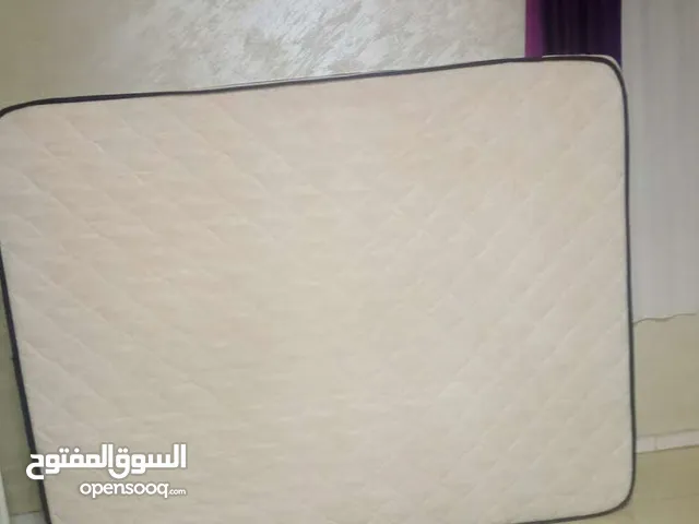 فرشه بحاله ممتازه