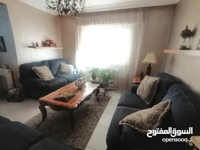 252m2 4 Bedrooms Apartments for Sale in Amman Tla' Ali