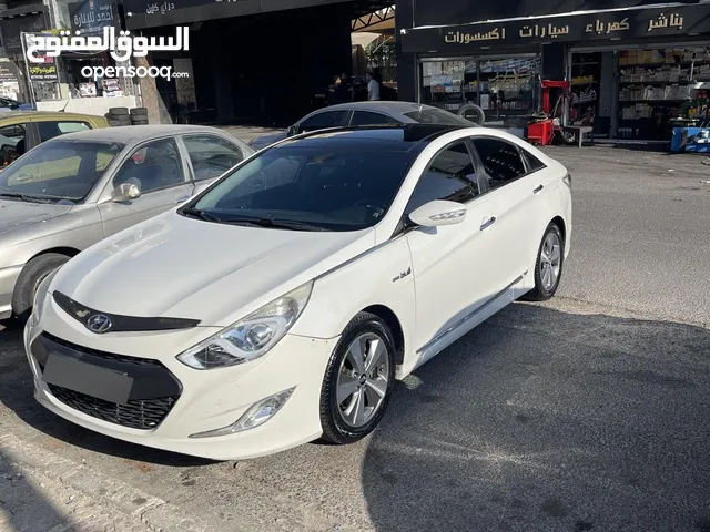 سوناتا 2012 فل كامل اعلى صنف بالإضافات