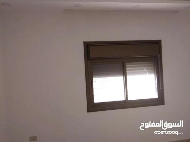 112 m2 4 Bedrooms Apartments for Rent in Salt Al Balqa'