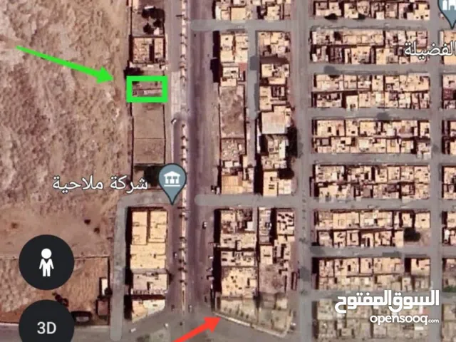 ارضية عررطه للبيع في شارع الميناء / الحديده