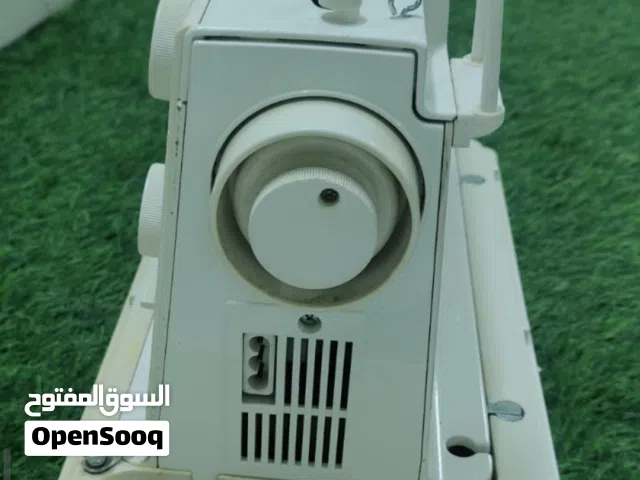 للبيع مكينة خياطة نوعية ممتاز واستعمال بسيط شغاله وامورها طيبة