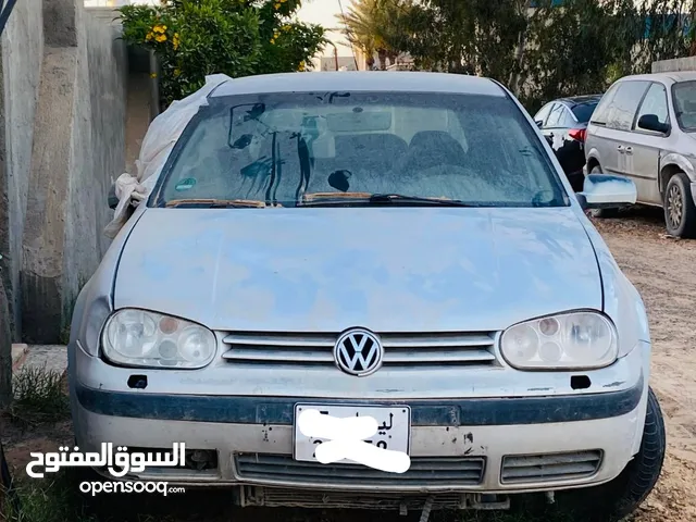Volkswagen Golf MK 2002 in Tripoli