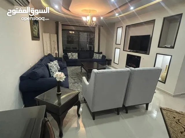 180 m2 3 Bedrooms Apartments for Rent in Ramallah and Al-Bireh Nablus St.