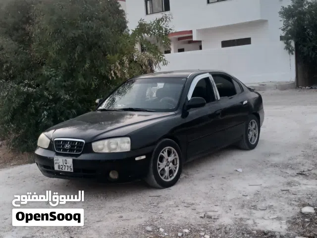 2002 هيونداي افانتي SE