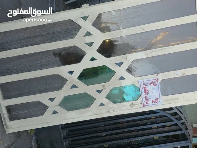 بواب شبابيك مطابخ مراجيح  بواب سحاب ماكنات خياطه ماكنات طباعه ماكنات تصوير وثائق خزانات ستيل