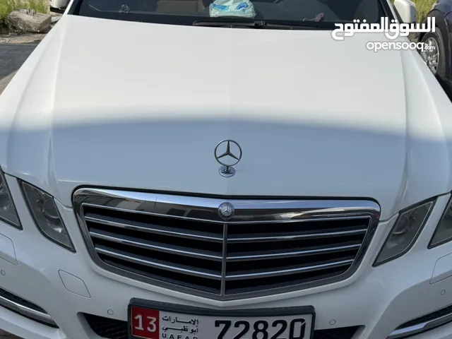 مرسيدس E300 موديل 2013 مالك واحد حاله ممتازه بسعر 38000 AED