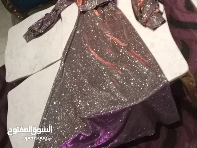 فستان سهره للمحجبات جمبسوت مع جاكيت رسمي