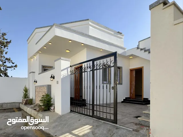 150 m2 3 Bedrooms Townhouse for Sale in Tripoli Khallet Alforjan
