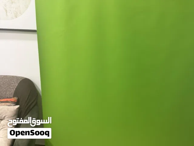خلفية خضراء بعرض 150 سم مناسبة لصناع المحتوى شركة provision مصنوعة من الفابريك