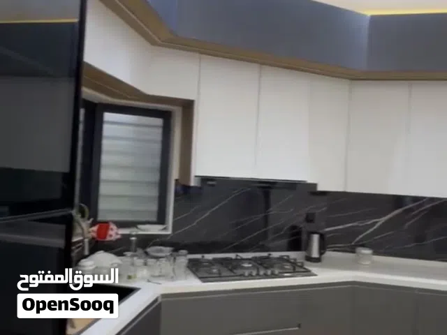 250 m2 5 Bedrooms Townhouse for Rent in Basra Kut Al Hijaj
