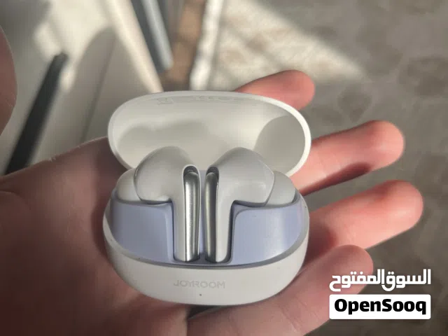 ايربود نار مستعمله فتره بسيطه