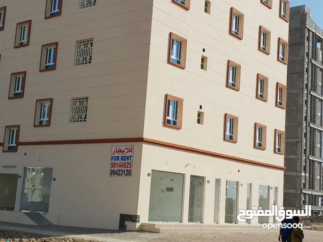 محل تجارية للإيجار العبيلة الجنوبية شارع النزهة  بجنب فندق الفلك