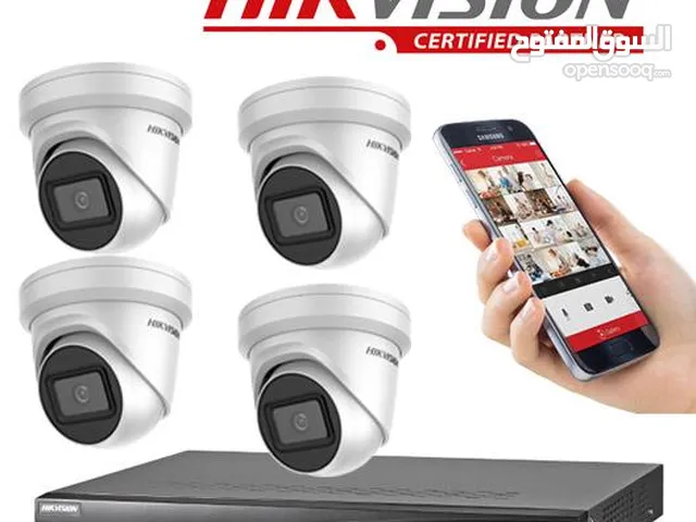 كاميرات مراقبة وأنظمة أمان