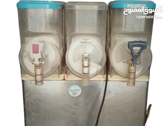 ماكينة عصير سلاش بسعر 250دينار ويوجد ماكينة تبريد عصير بسعر 150دينار شغالات على الفحص استثمار مربح