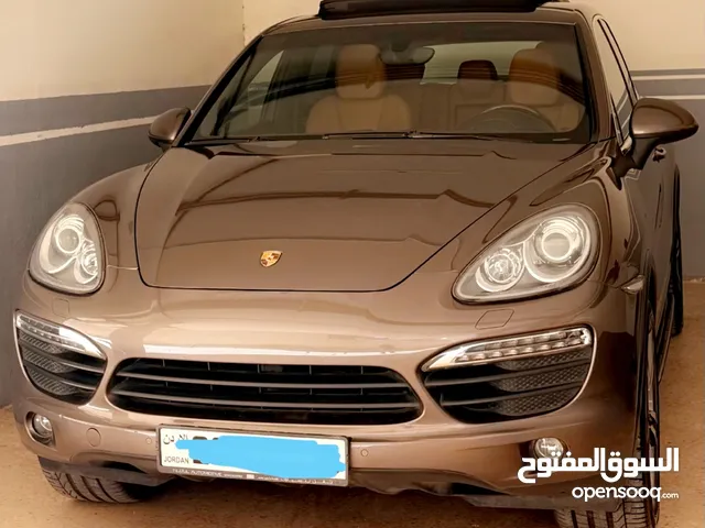 Used Porsche Cayenne in Amman