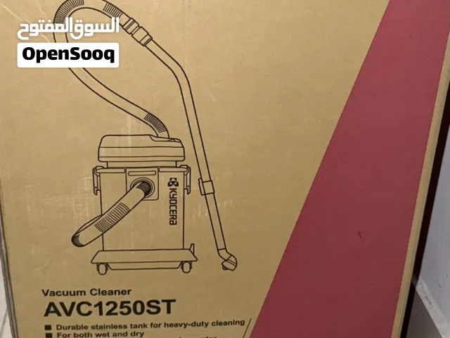 مكنسة كهربائيه سحب ماء و تنظيف