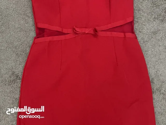 فستان قصير للبيع