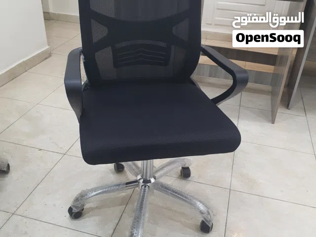 اثاث مكتبي جديد ومستعمل للبيع