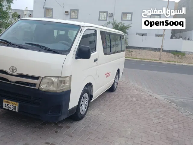 2013 Toyota Hiace GL