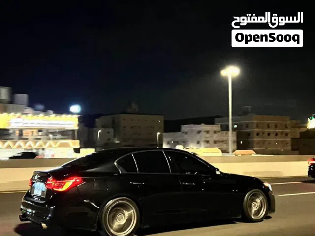 2016 إنفينيتي Q50 Red Sport