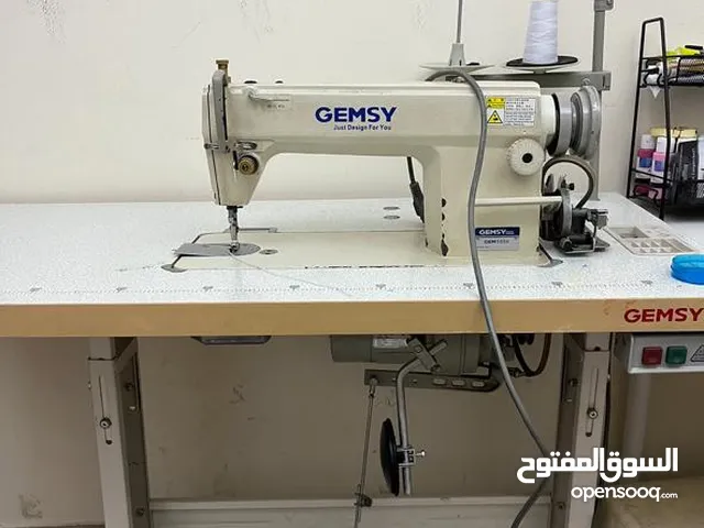 معدات ومستلزمات خياطة للبيع في دبي : ماكينات خياطة : افضل سعر
