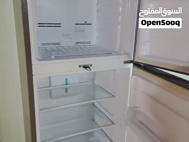 ثلاجه للبيع