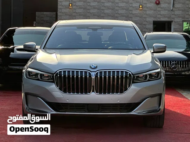 2020 بي ام دبليو الفئة 7 740