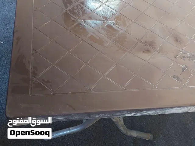 طاوله  بلاستك